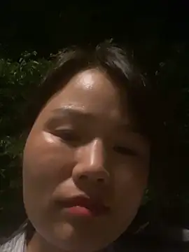 Snapshot of Mier-cn chatting on October 2025 01:10:01 PM Mier-cn online show from October 2025 01:10:01 PM