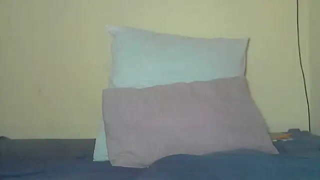 Snapshot of AnnabigpussyXO chatting on March 2026 12:53:01 PM AnnabigpussyXO online show from March 2026 12:53:01 PM