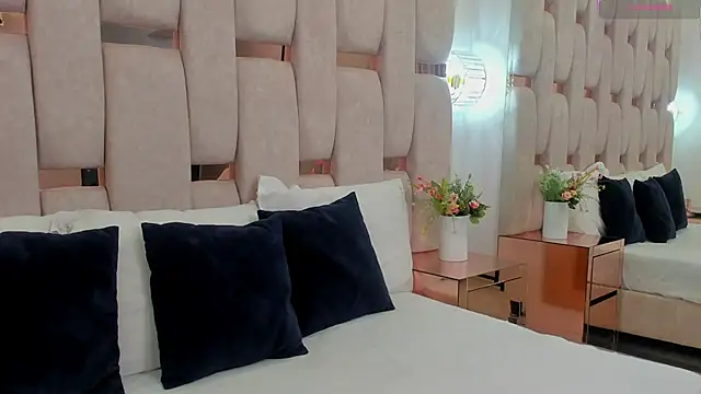 Snapshot of sophiie_ross_ chatting on January 2026 04:45:01 PM sophiie ross online show from January 2026 04:45:01 PM