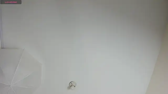 Snapshot of Katia_gh chatting on October 2025 11:33:02 AM Katia gh online show from October 2025 11:33:02 AM