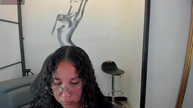 Snapshot of Noahsmitth_ chatting on September 2025 08:30:02 PM Noahsmitth online show from September 2025 08:30:02 PM