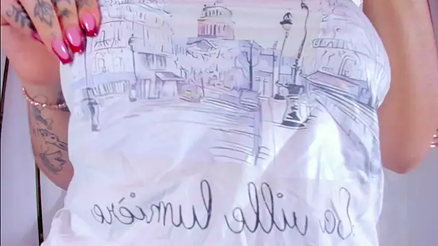 bonnie sm online show from November 2025 07:35:02 PM