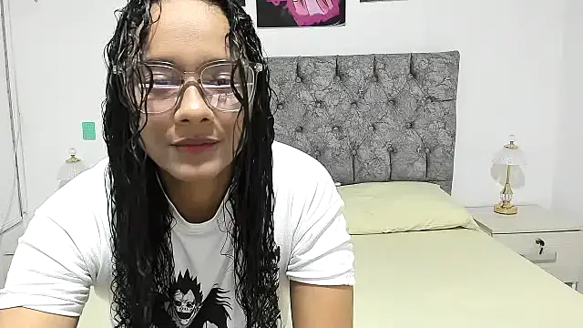 nay and aleja1 online show from April 2026 02:20:01 AM