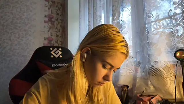 Witching Moon online show from October 2025 07:54:01 AM