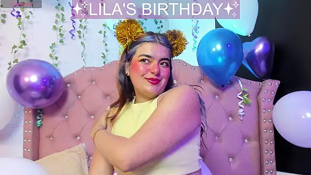 Lila Cox online show from November 2025 12:38:01 PM