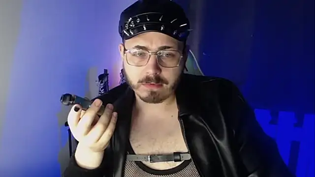 Snapshot of FabianKinky chatting on October 2025 03:20:02 PM FabianKinky online show from October 2025 03:20:02 PM