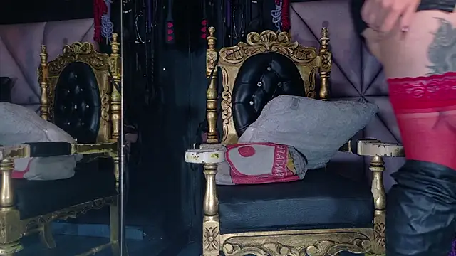 EvaSabath online show from January 2026 06:12:02 PM