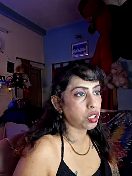 Love Beauty01 online show from June 2026 06:28:02 PM