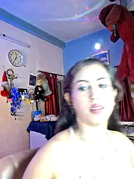 Love Beauty01 online show from June 2026 06:45:01 PM