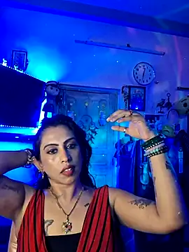 Love Beauty01 online show from July 2026 07:04:01 PM