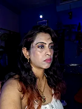 Love Beauty01 online show from August 2026 06:44:02 PM