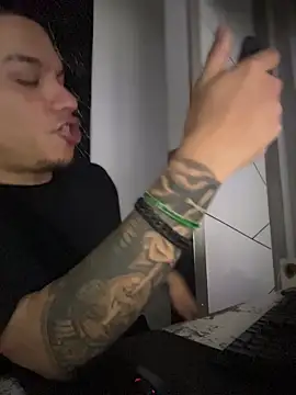 Snapshot of AlphaMasterXxx chatting on September 2025 08:46:01 PM AlphaMasterXxx online show from September 2025 08:46:01 PM