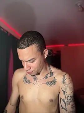 Snapshot of AlphaMasterXxx chatting on October 2025 07:40:02 AM AlphaMasterXxx online show from October 2025 07:40:02 AM