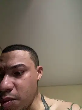 AlphaMasterXxx online show from December 2025 09:22:01 PM