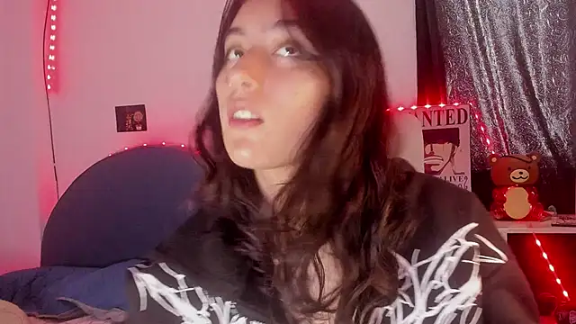 namiiwhite online show from September 2025 03:46:01 PM