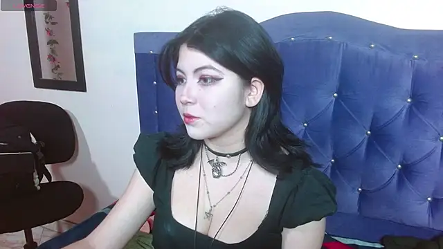 Snapshot of Ginebra_Sensual chatting on September 2025 12:43:02 PM Ginebra Sensual online show from September 2025 12:43:02 PM