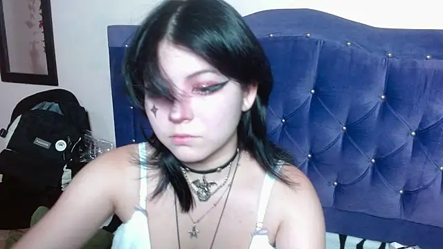 Snapshot of Ginebra_Sensual chatting on October 2025 12:13:02 PM Ginebra Sensual online show from October 2025 12:13:02 PM