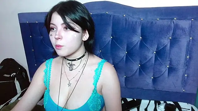 Snapshot of Ginebra_Sensual chatting on October 2025 01:00:02 PM Ginebra Sensual online show from October 2025 01:00:02 PM