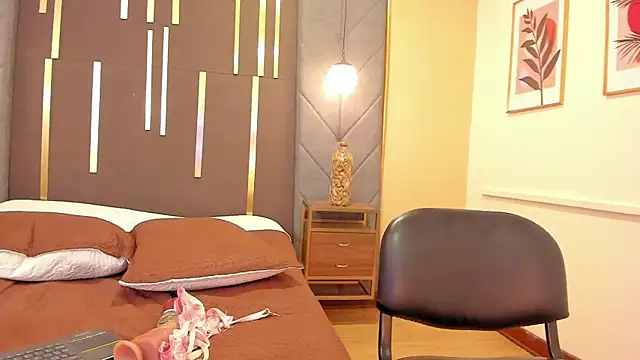 OliviGrace online show from September 2025 11:27:02 PM