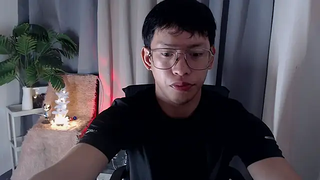 Snapshot of pinkcock_froi2305 chatting on November 2025 01:59:01 AM pinkcock froi2305 online show from November 2025 01:59:01 AM