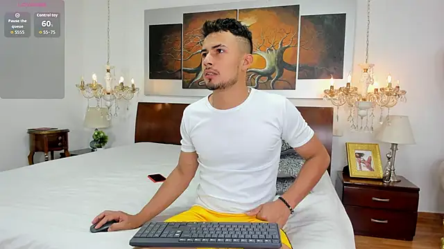 Valentiinoss online show from January 2026 08:36:02 PM