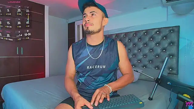 Valentiinoss online show from June 2026 09:19:02 PM