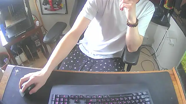 Snapshot of k_dick chatting on April 2026 12:11:02 AM k dick online show from April 2026 12:11:02 AM