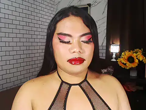 Snapshot of TSbrianaHugeCock chatting on September 2025 06:40:01 AM TSbrianaHugeCock online show from September 2025 06:40:01 AM