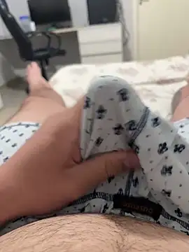 Snapshot of Novinho16cmz chatting on October 2025 01:05:01 AM Novinho16cmz online show from October 2025 01:05:01 AM