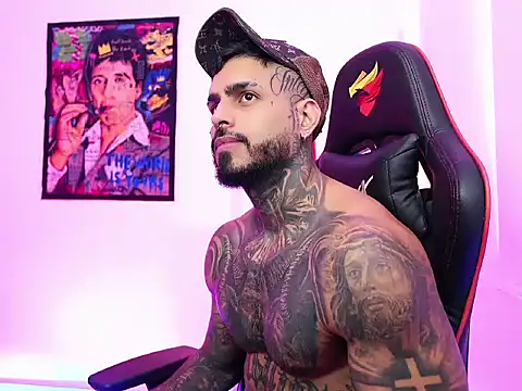 logan hugh8 online show from October 2025 06:42:02 PM