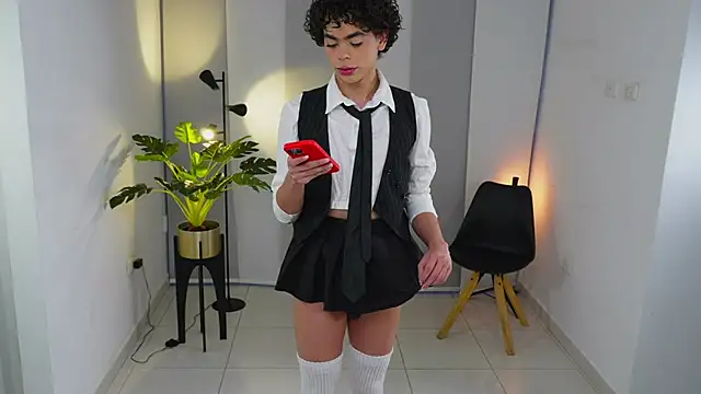 Snapshot of Timmyshy_ chatting on October 2025 10:30:01 PM Timmyshy online show from October 2025 10:30:01 PM