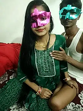 Snapshot of LOVE568 chatting on November 2025 04:07:02 PM LOVE568 online show from November 2025 04:07:02 PM