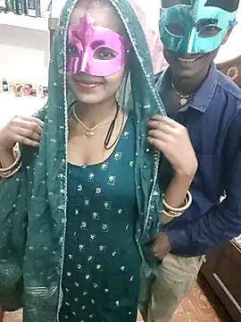 Snapshot of LOVE568 chatting on November 2025 04:22:01 AM LOVE568 online show from November 2025 04:22:01 AM