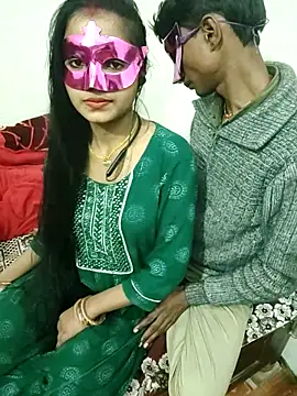 Snapshot of LOVE568 chatting on December 2025 04:35:02 PM LOVE568 online show from December 2025 04:35:02 PM