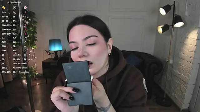 Dark Moni online show from March 2026 02:50:02 AM