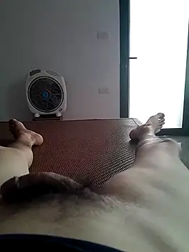 quoc85 online show from October 2025 07:50:02 AM