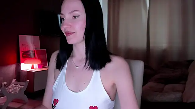 Snapshot of AdeleShinemm chatting on May 2026 04:51:02 AM AdeleShinemm online show from May 2026 04:51:02 AM
