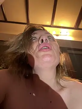 emmasweett11 online show from March 2026 01:22:02 AM