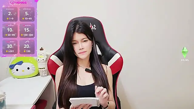 Snapshot of Alina10932 chatting on September 2025 07:13:02 AM Alina10932 online show from September 2025 07:13:02 AM