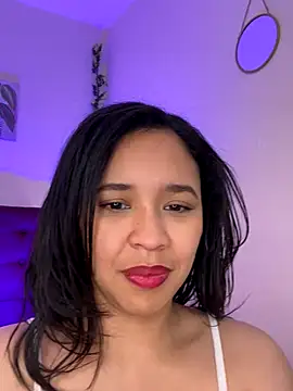 Snapshot of Esmeraldagh_ chatting on September 2025 01:22:02 PM Esmeraldagh online show from September 2025 01:22:02 PM