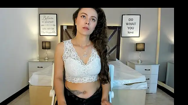 Snapshot of cellestehot chatting on February 2026 01:40:01 PM cellestehot online show from February 2026 01:40:01 PM