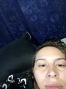 Snapshot of cloequeen15 chatting on November 2025 10:26:02 PM cloequeen15 online show from November 2025 10:26:02 PM