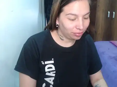 Snapshot of cloequeen15 chatting on February 2026 03:19:02 PM cloequeen15 online show from February 2026 03:19:02 PM