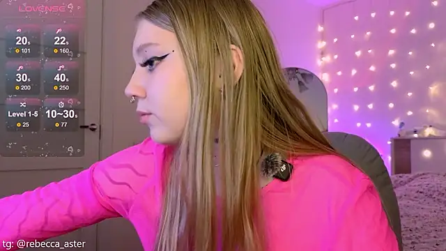 Snapshot of RebeccaAster chatting on February 2026 05:20:01 PM RebeccaAster online show from February 2026 05:20:01 PM