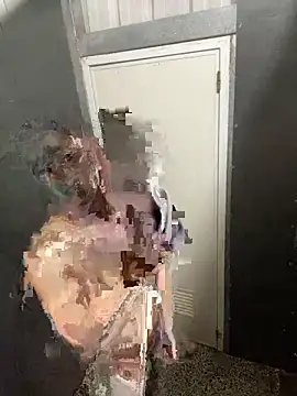 Snapshot of maxime0928 chatting on March 2026 04:04:01 PM maxime0928 online show from March 2026 04:04:01 PM