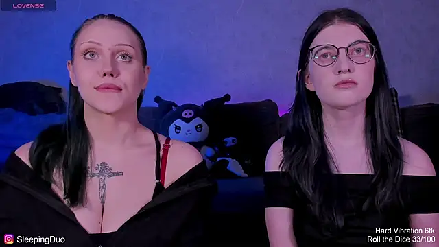 Threesomebabes online show from June 2026 05:07:01 PM