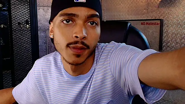 Snapshot of MarcusRain_ chatting on October 2025 03:36:02 AM MarcusRain online show from October 2025 03:36:02 AM