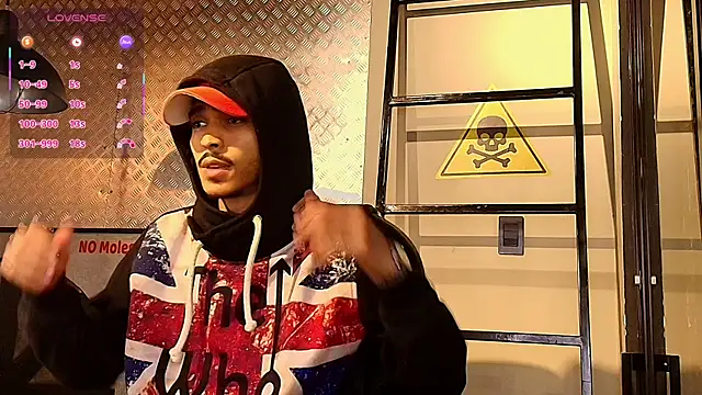 Snapshot of MarcusRain_ chatting on October 2025 03:39:02 AM MarcusRain online show from October 2025 03:39:02 AM