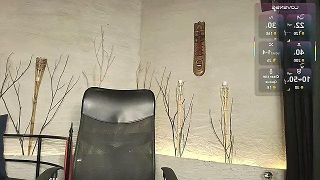 Snapshot of MarcusRain_ chatting on October 2025 07:25:02 PM MarcusRain online show from October 2025 07:25:02 PM