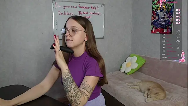 Snapshot of Violetwin chatting on October 2025 04:27:02 PM Violetwin online show from October 2025 04:27:02 PM